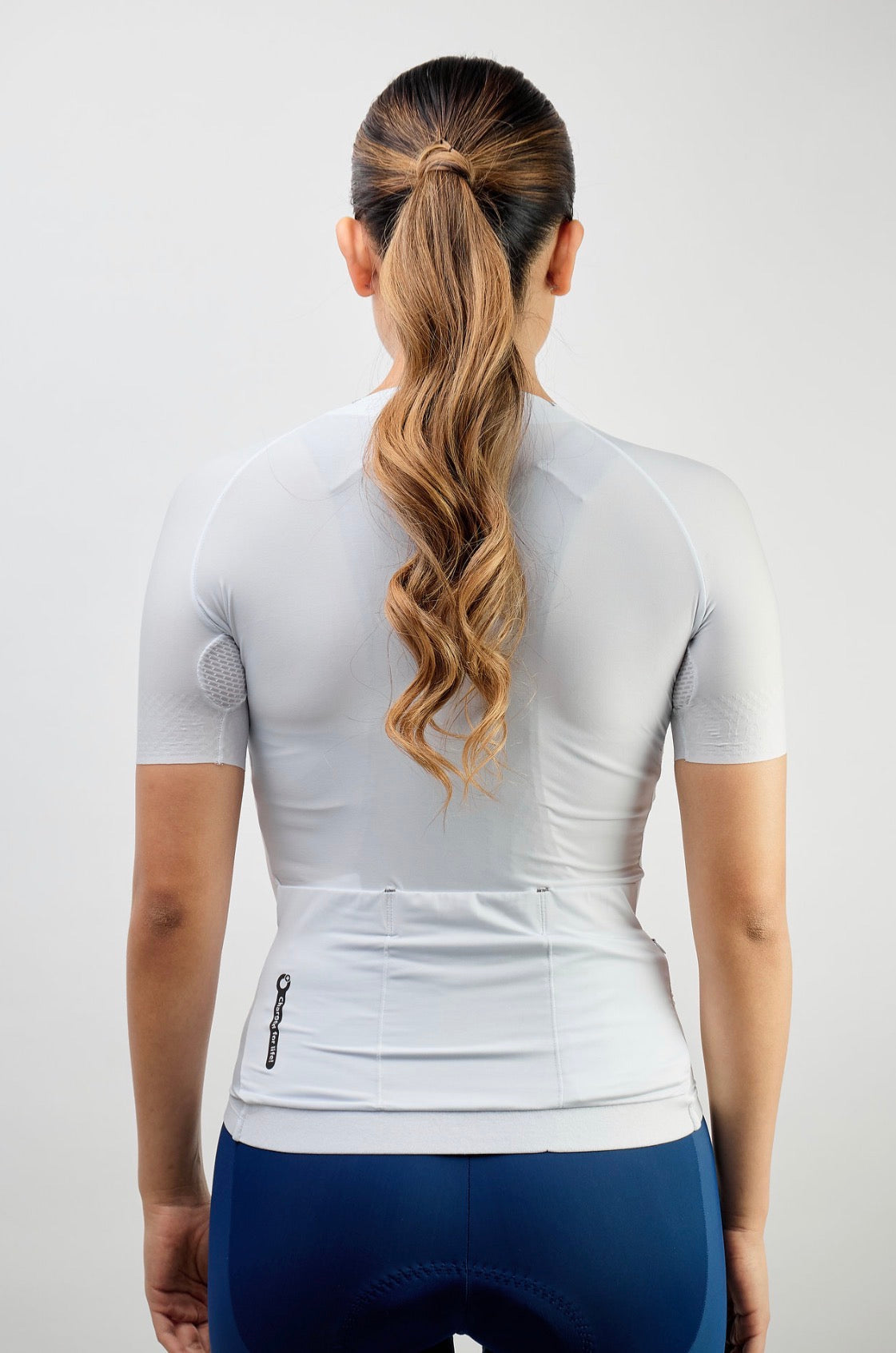 Jersey de ciclismo Ionik Pro femenino Neck Less blanco