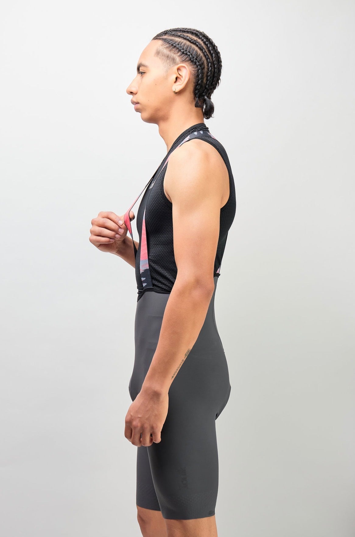 Pantaloneta de ciclismo Ionik Tubular gris masculina con cargaderas