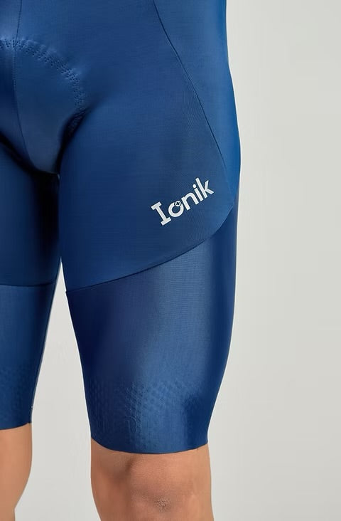 Licra de ciclismo Ionik Onix azul oscuro con cargaderas para hombre
