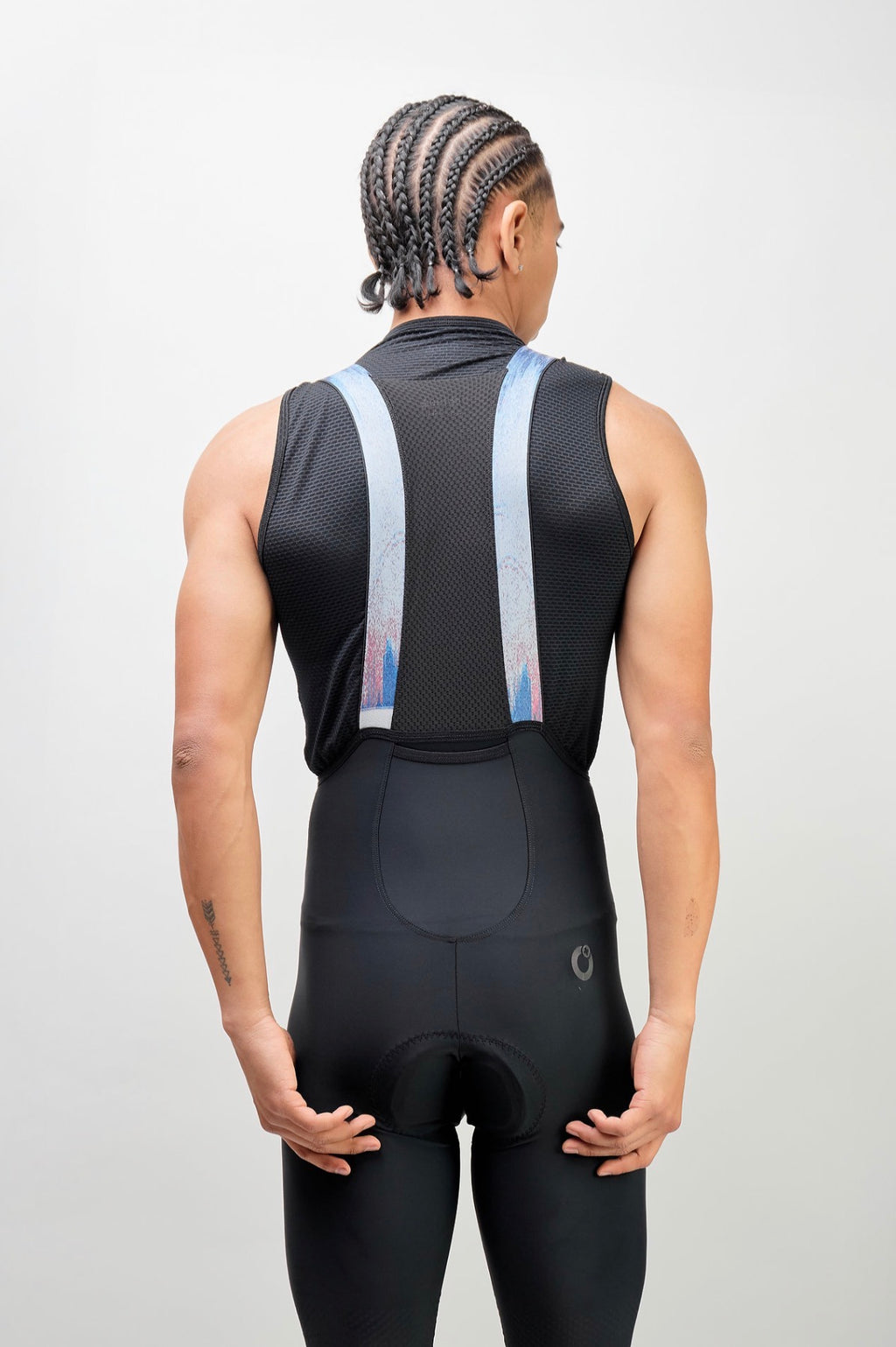 Pantaloneta de ciclismo Ionik Tubular negra masculina con cargaderas