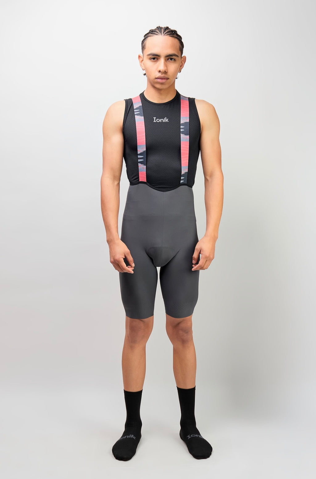 Pantaloneta de ciclismo Ionik Tubular gris masculina con cargaderas